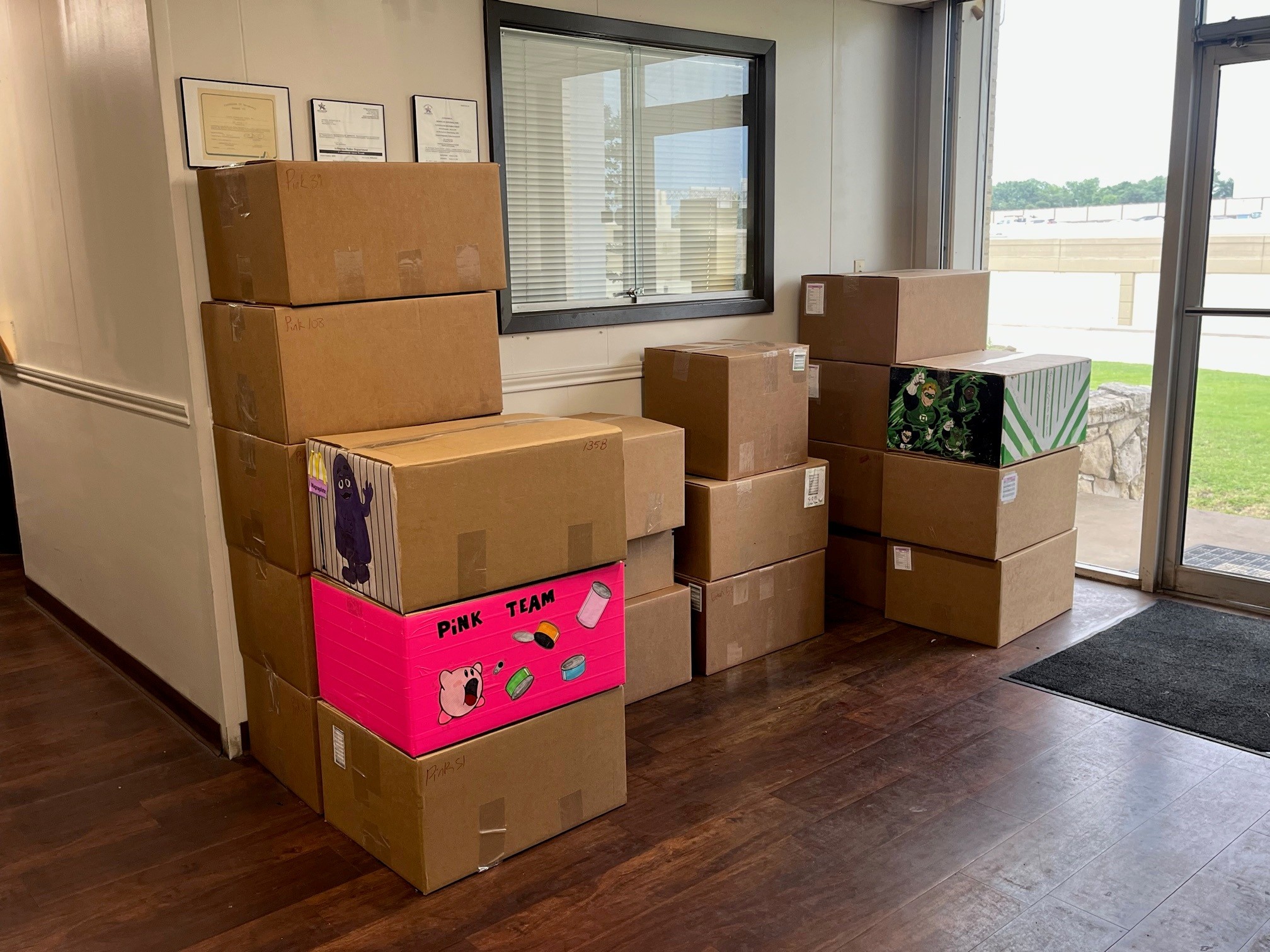 fooddrivemay2025 boxes